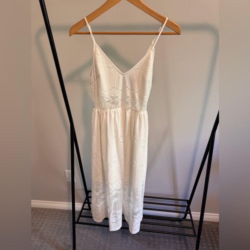 Forever 21 Brand New White Dress Mesh Size S